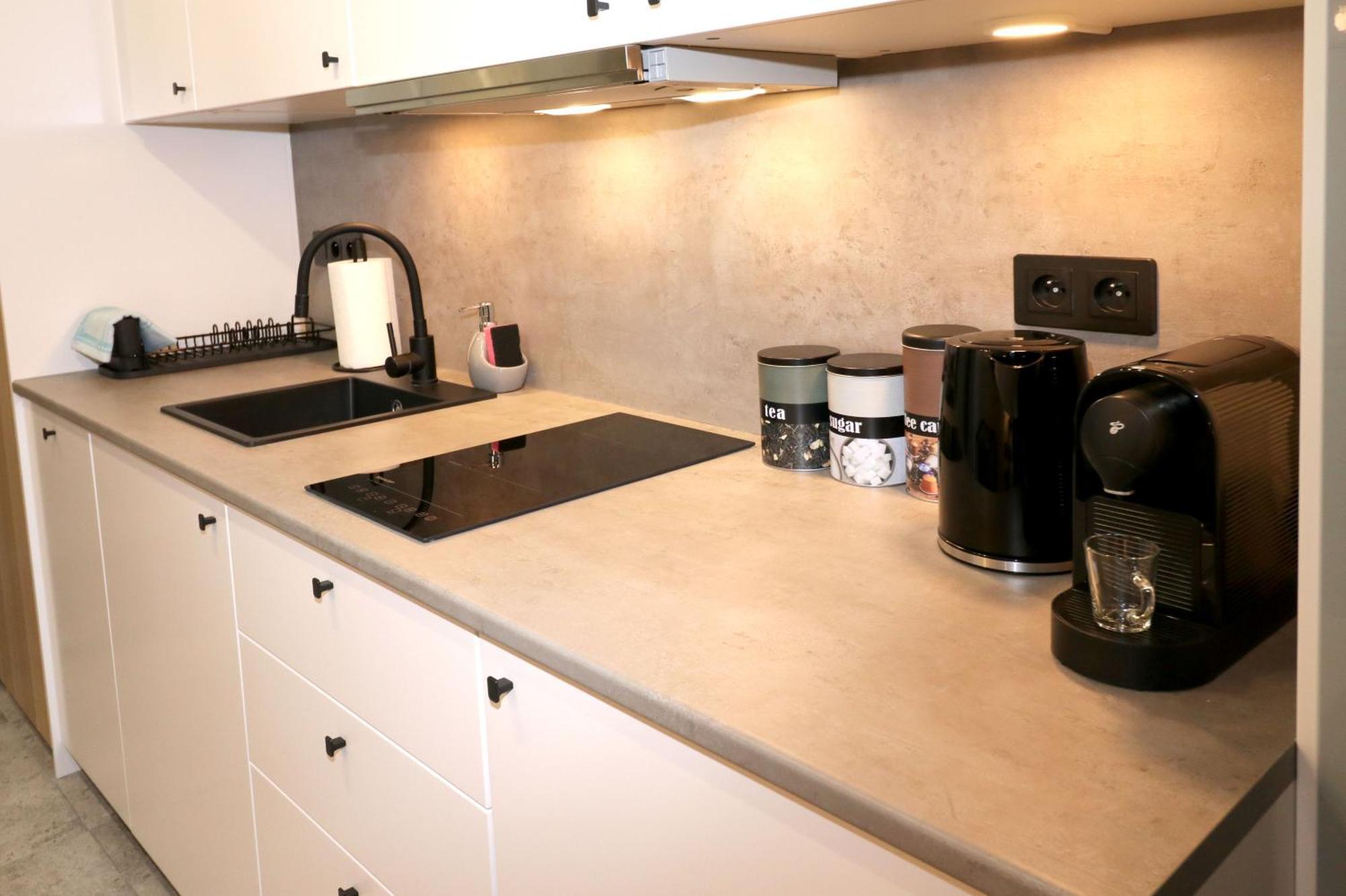 Falcon Apartment Center 4 Metro Swietokrzyska ワルシャワ エクステリア 写真